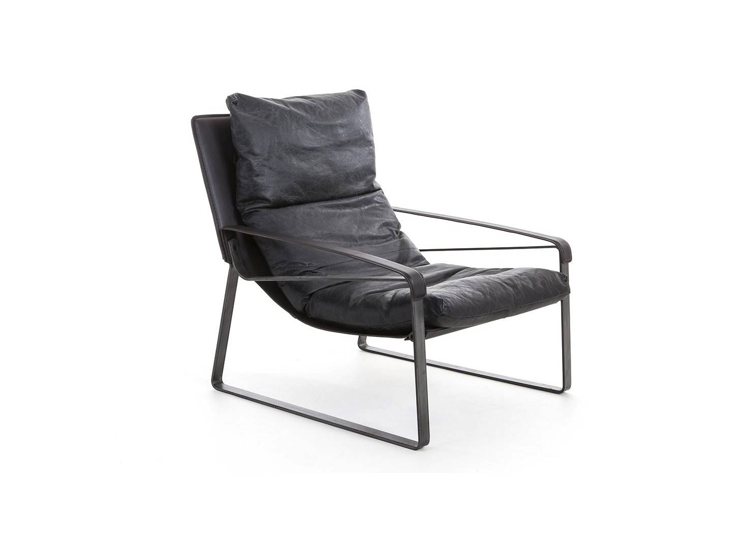 Fauteuil confort en cuir caramel et métal