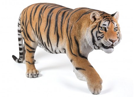 Realistic statue - Tiger