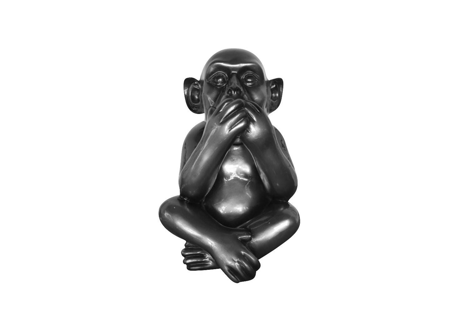Iwazaru wise monkey statue