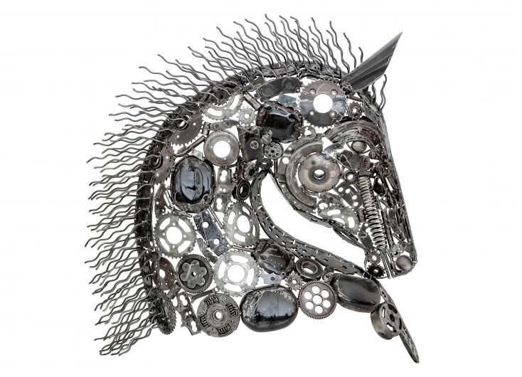 Sculpture tête de cheval en métal récupéré