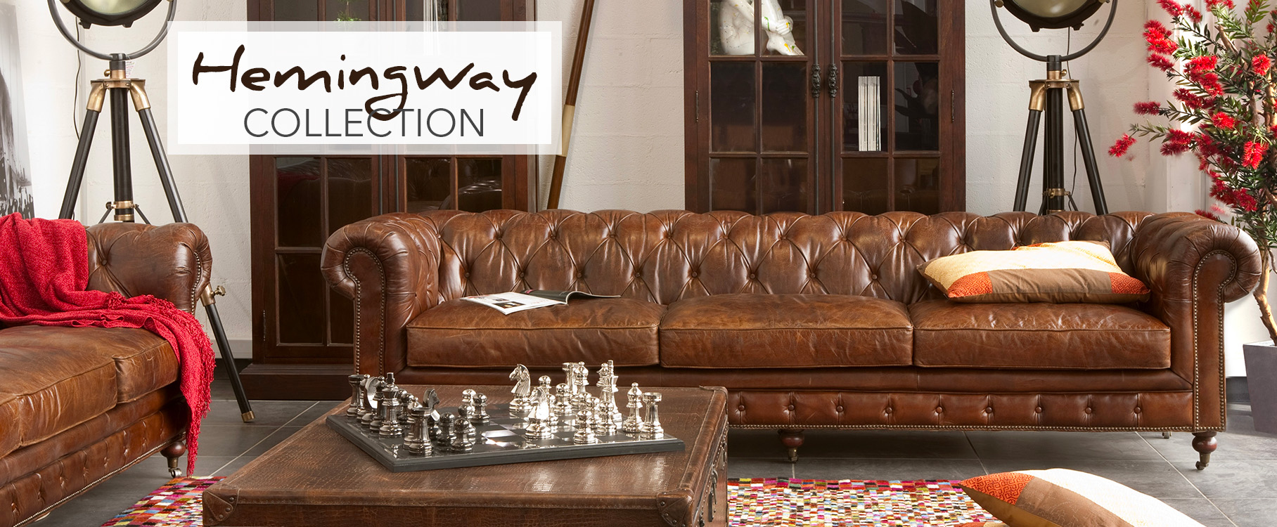 The Hemingway collection, almost exclusively composed of leather seats, transports you directly to the English gentlemen's club of the 18th century.